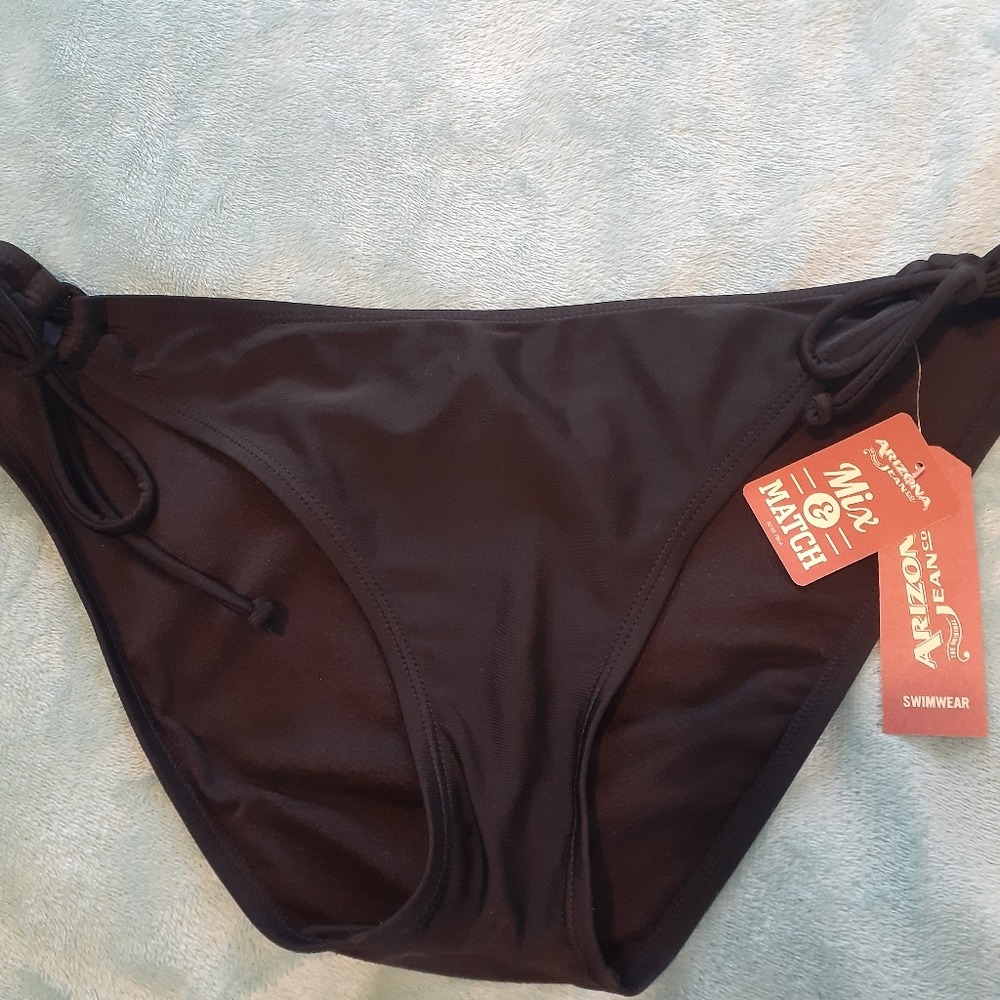 Black bikini bottom nwot